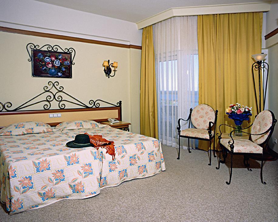Thalia Beach Resort Hotel Ilica  Luaran gambar