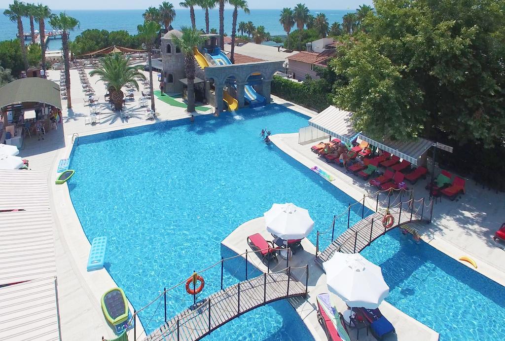 Thalia Beach Resort Hotel Ilica  Luaran gambar