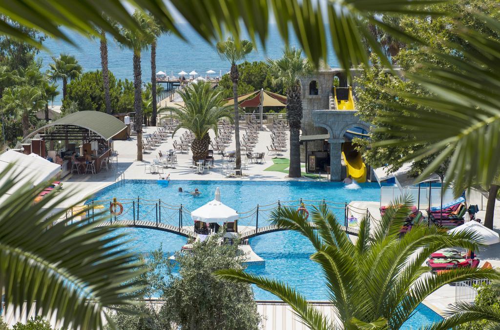 Thalia Beach Resort Hotel Ilica  Luaran gambar